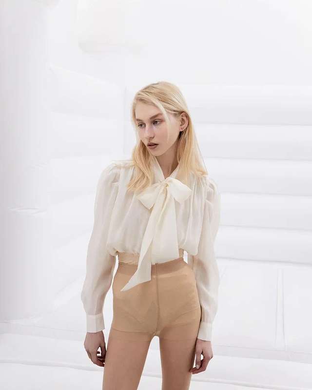 Mari Karnauhova portfolio photo 9